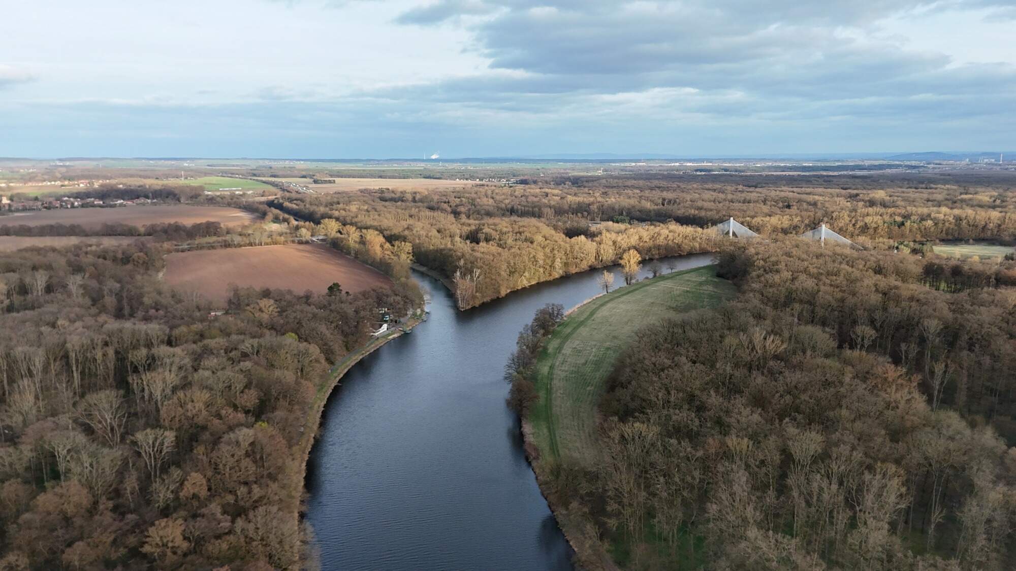 Labe a Cidlina, soutok plný života, pohody a fotogenických okamžiků