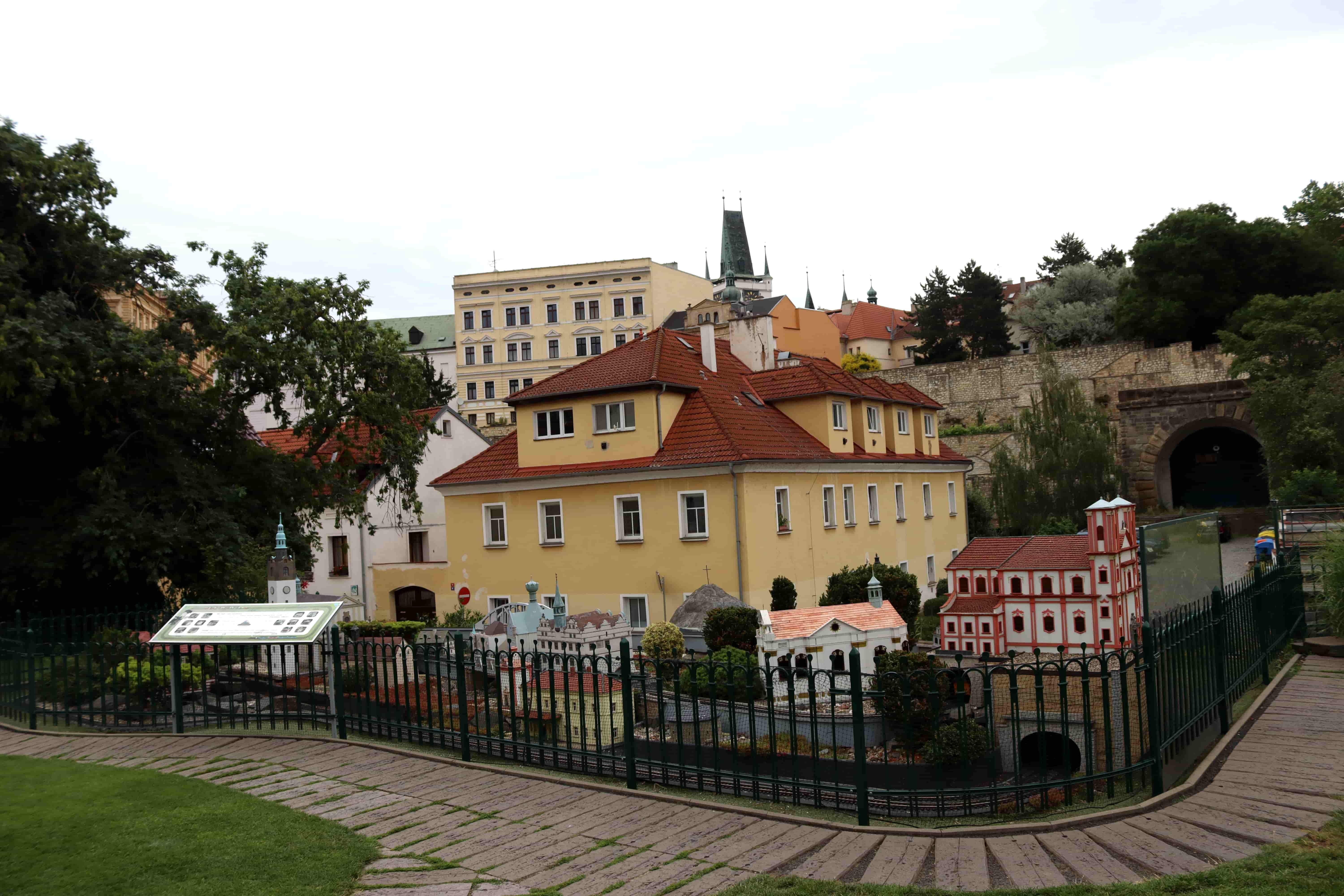 ohled na město, který má svůj příběh
